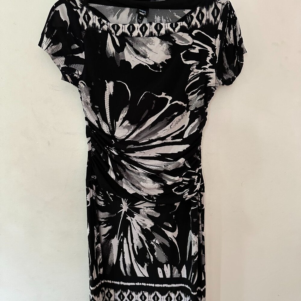Saint Tropez West Black and White Dress Size 4